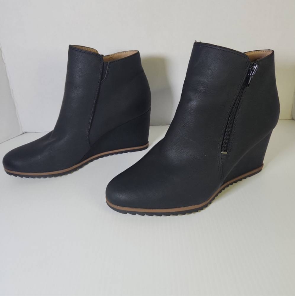 Women's Soul Naturalizer Ankle Wedge Heel Black Boots 8.5